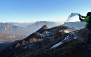 77 Lancio di neve verso il Corno Zuccone